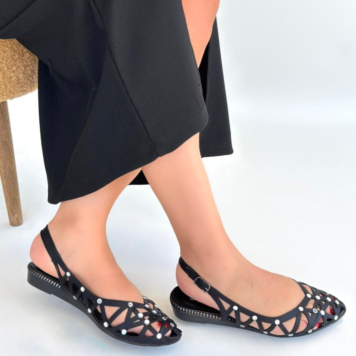 Faty Black Comfortable Ballerina