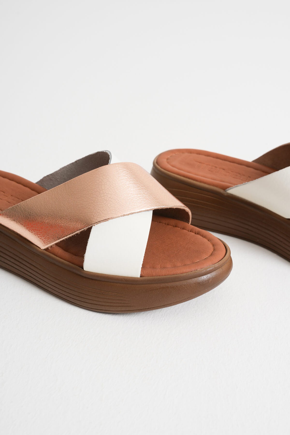Fayn Premium Flat Genuine Leather White Slippers