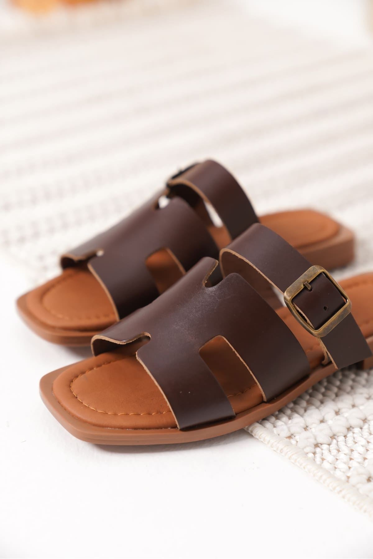 Garcia Premium Bitter Brown Genuine Leather Slippers