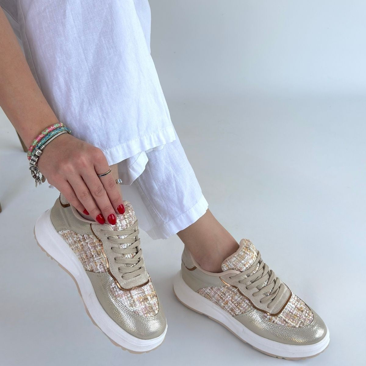 Hawer Premium Bej Bağcıklı Kumaş Detaylı Spor Ayakkabı