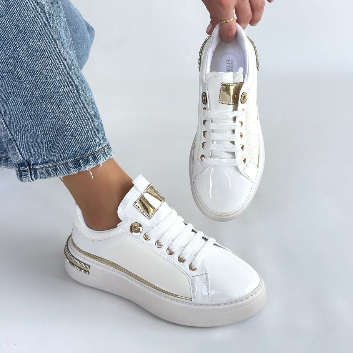 Hley Premium  Beyaz Rugan Paraşüt Detaylı Bağcıklı Spor Ayakkabı