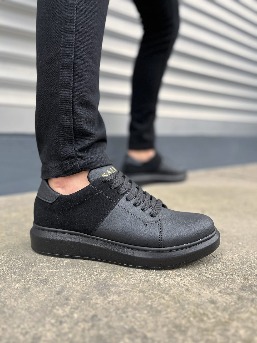 JY151 Boost Bağcıklı Erkek Günlük Sneaker Ayakkabı - Süet Siyah