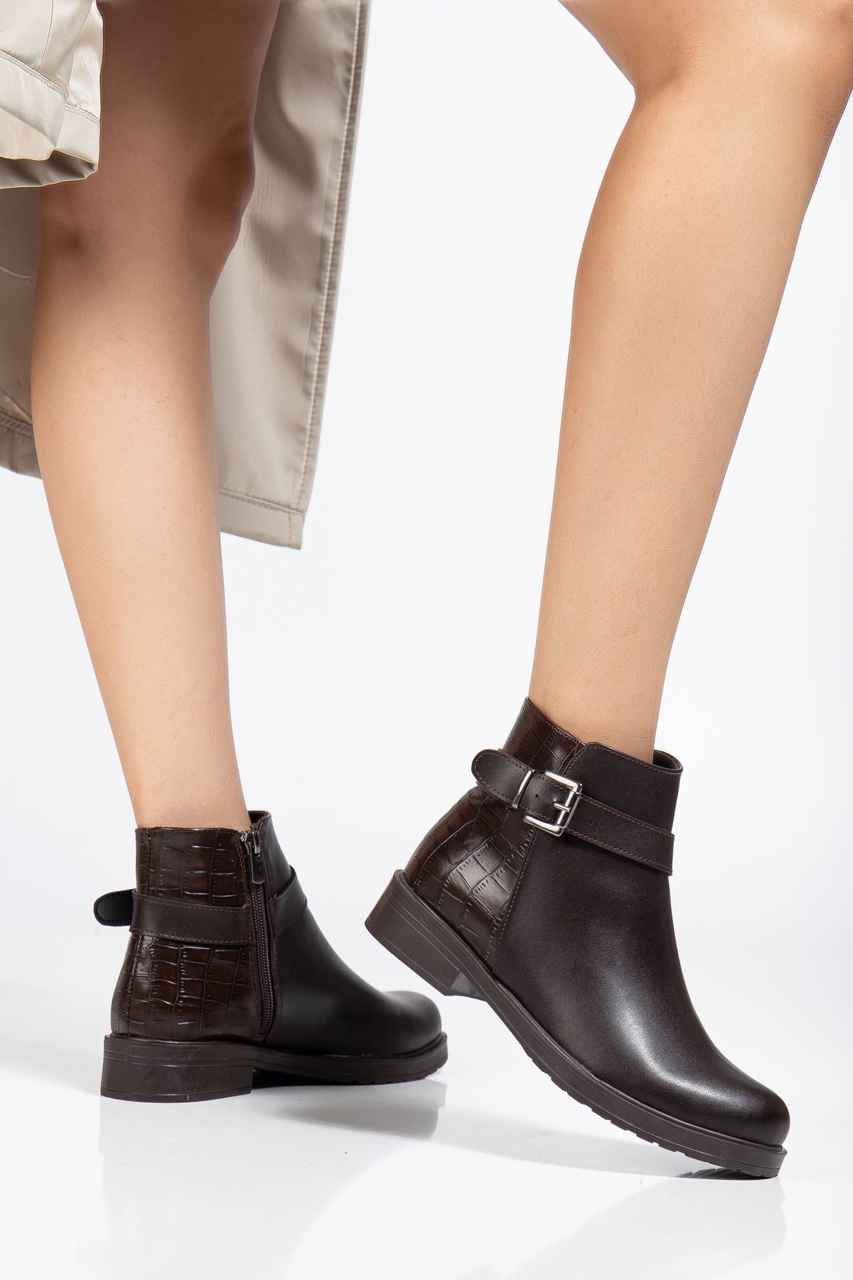 ZRİN-204 Premium Kahve Kroko Tokalı Fermuarlı Günlük Kadın Bot