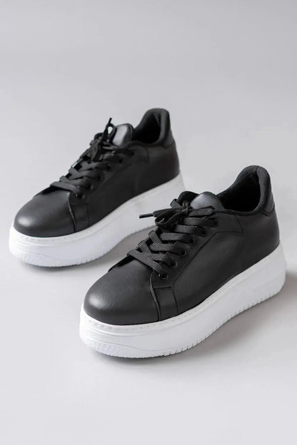 Luke Black White Lace-Up Basic Women's Sneakers