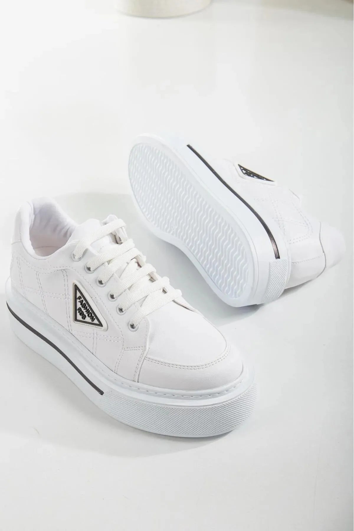 Zera Premium Orthopedic White Laced Women's Sneaker