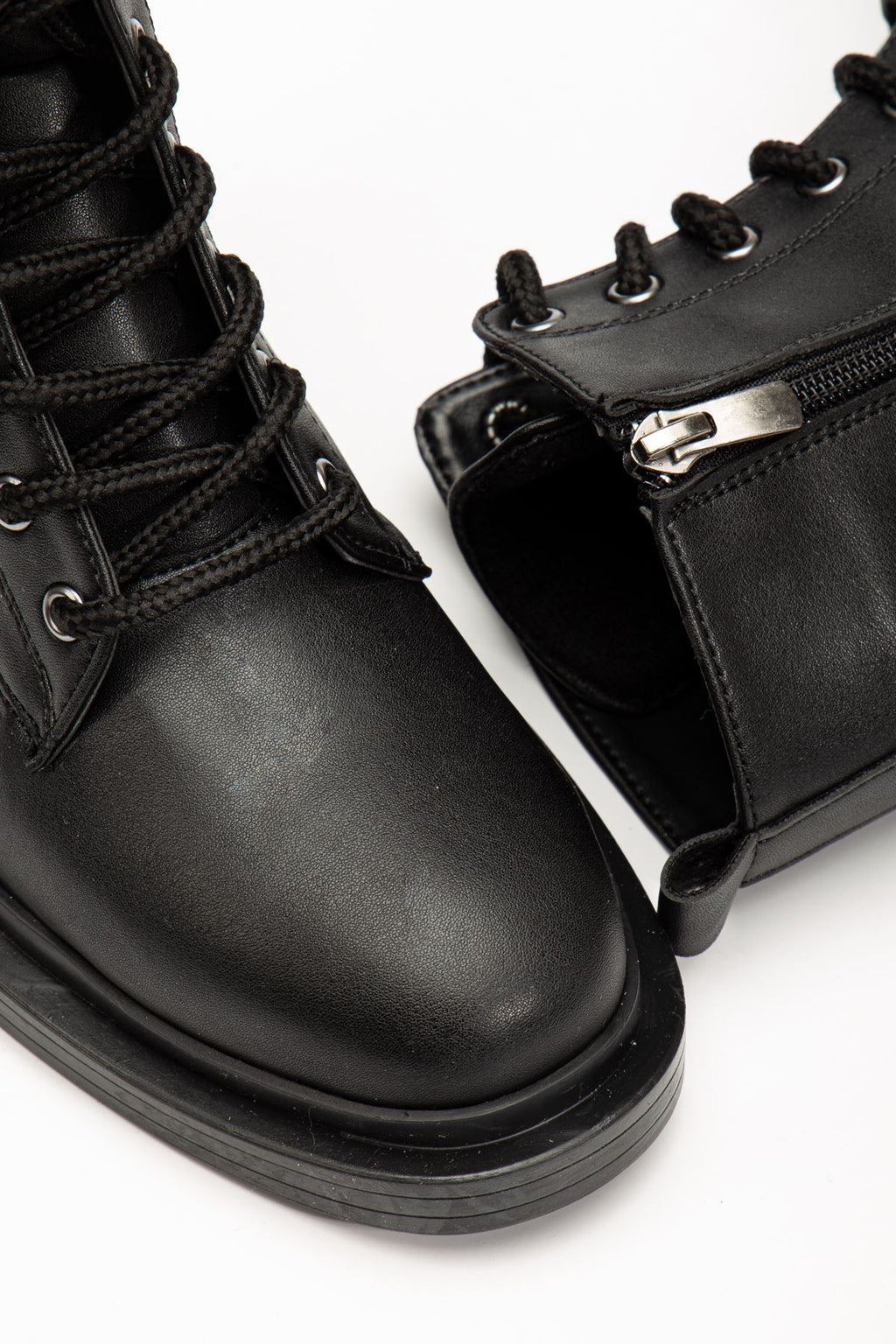 ZRİN-2289 Premium Siyah Bağcıklı Fermuarlı Günlük Kadın Bot