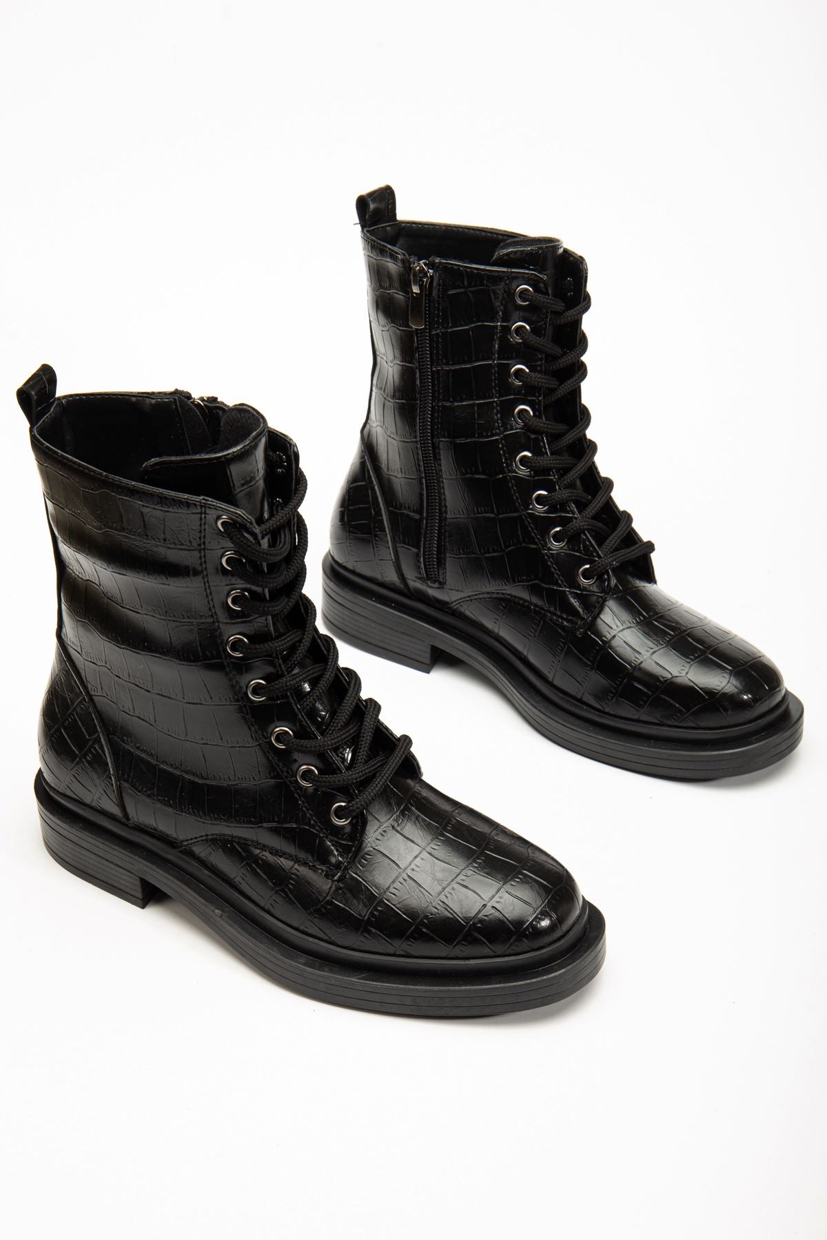 ZRİN-2289 Premium Siyah Kroko Bağcıklı Fermuarlı Günlük Kadın Bot