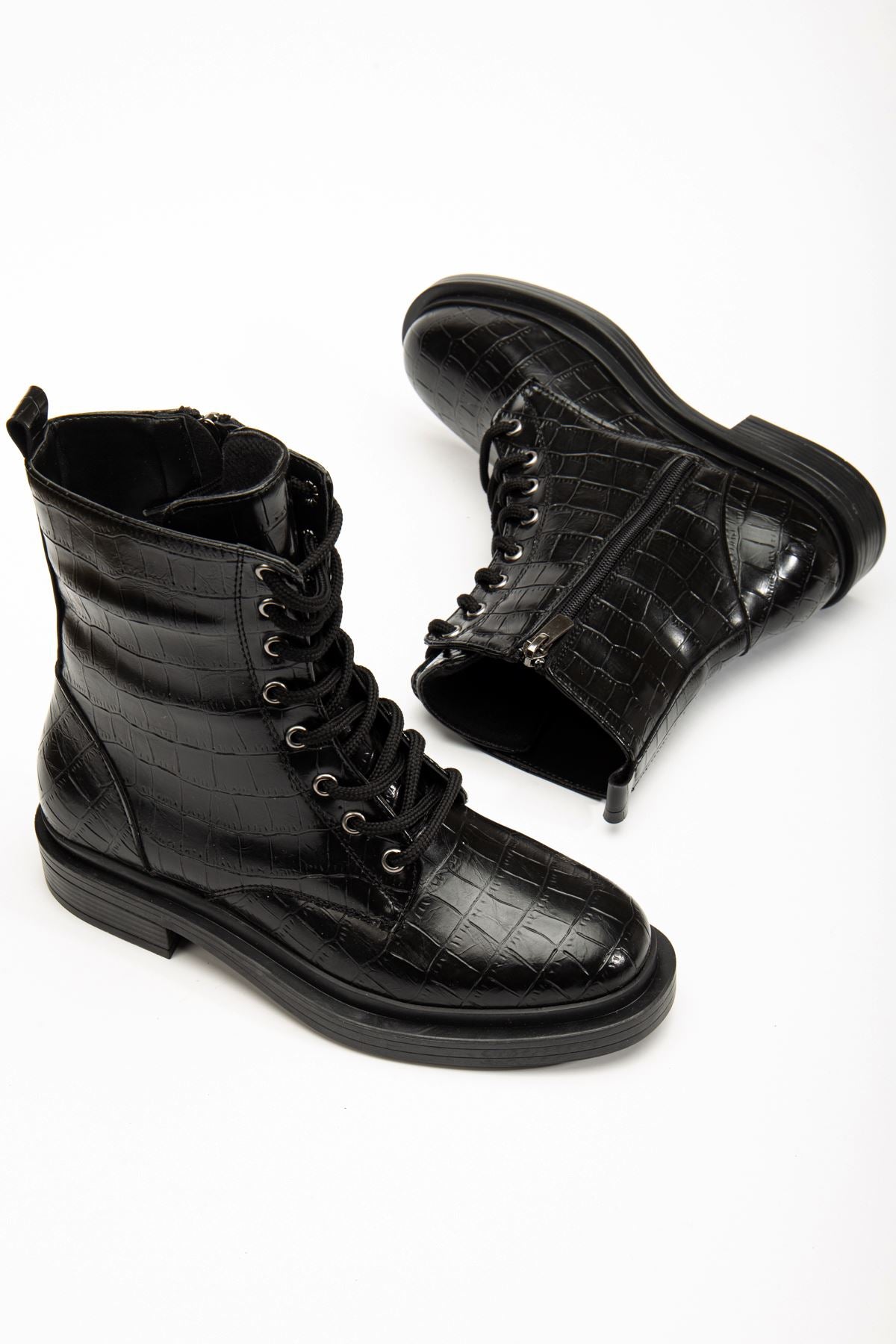 ZRİN-2289 Premium Siyah Kroko Bağcıklı Fermuarlı Günlük Kadın Bot