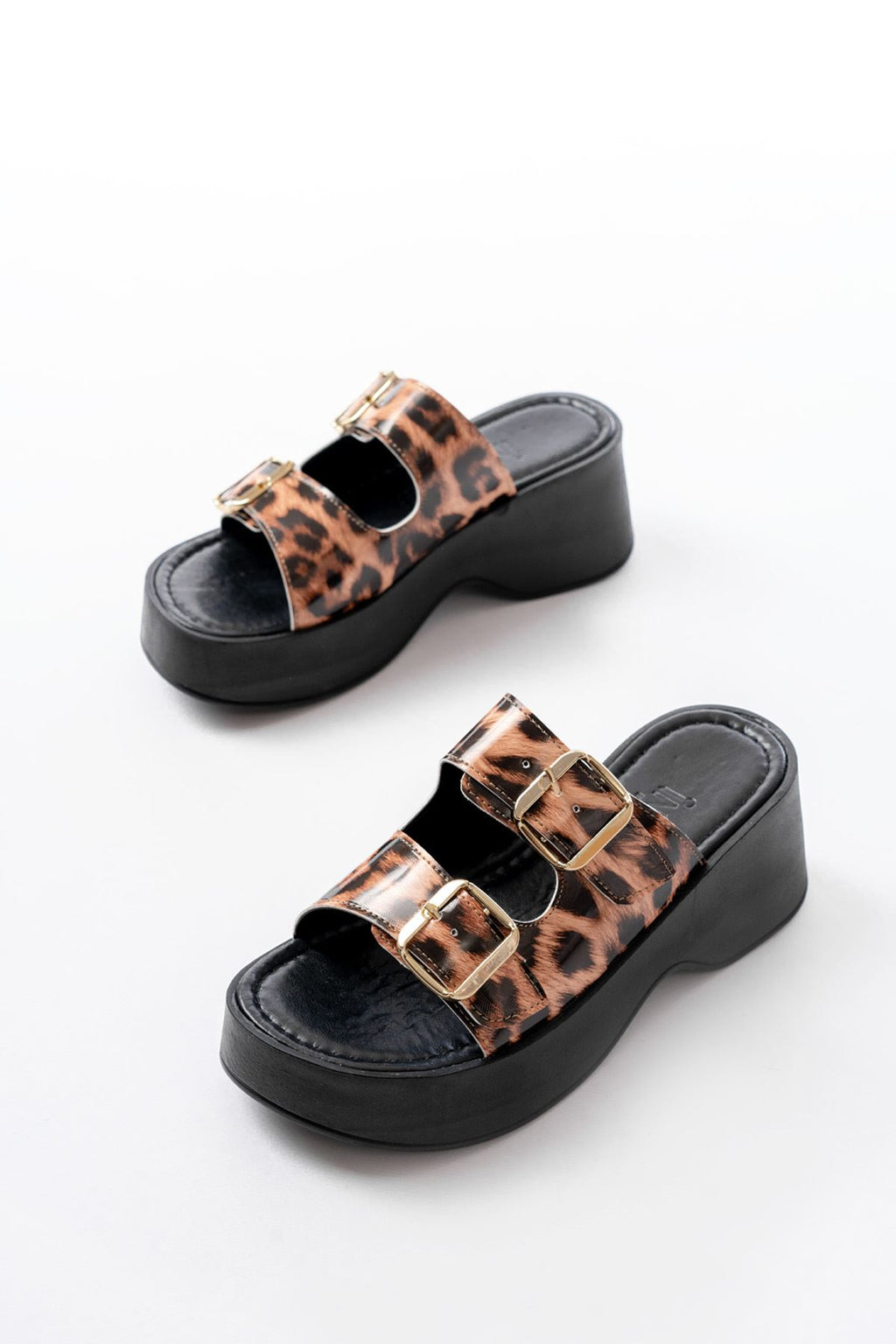 ZRİN-574 Premium Leopar Rugan Günlük Dolgu Topuk Kadın Terlik