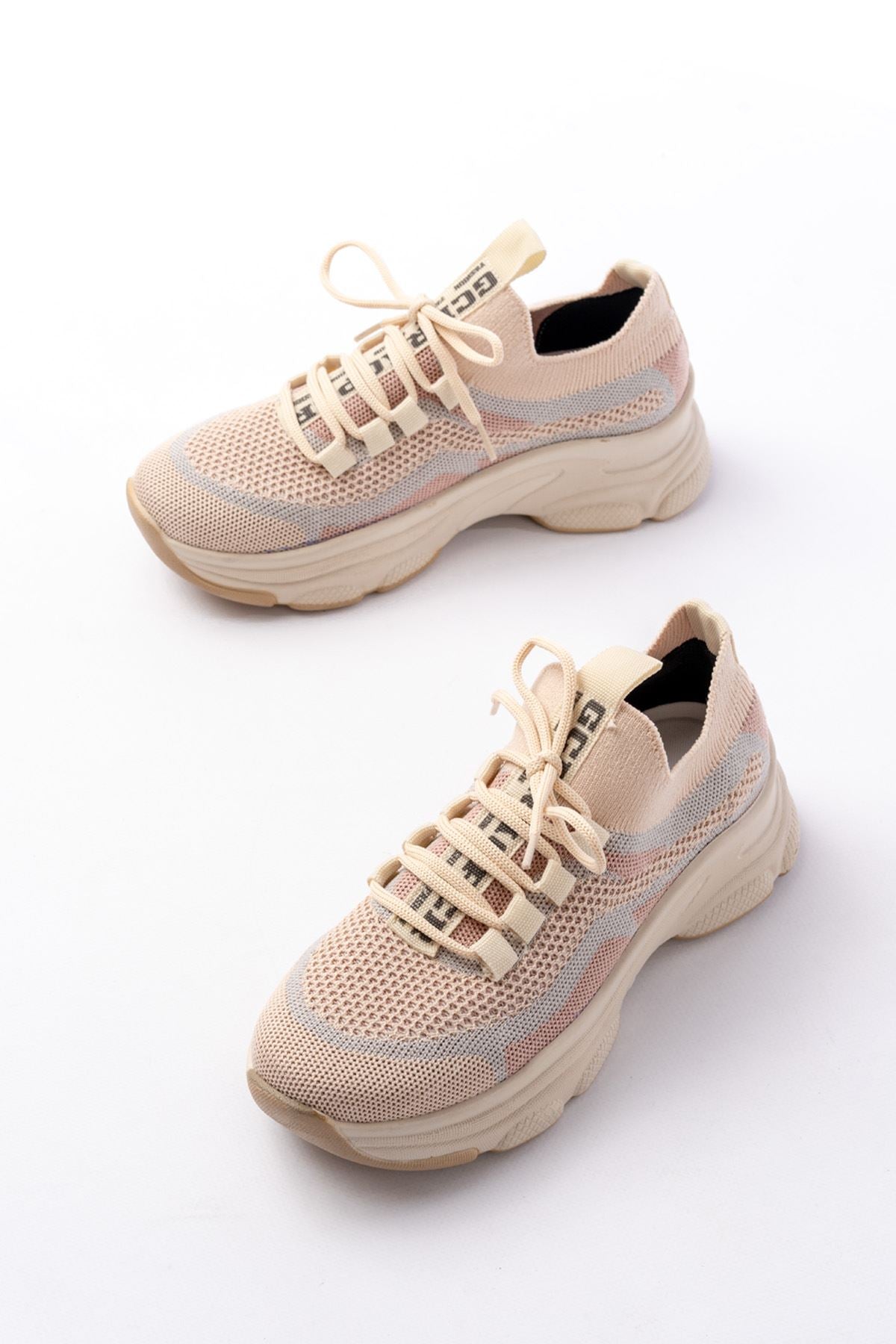 ZRİN-3001 Premium Bej Bağcıklı Fileli Günlük Sneaker