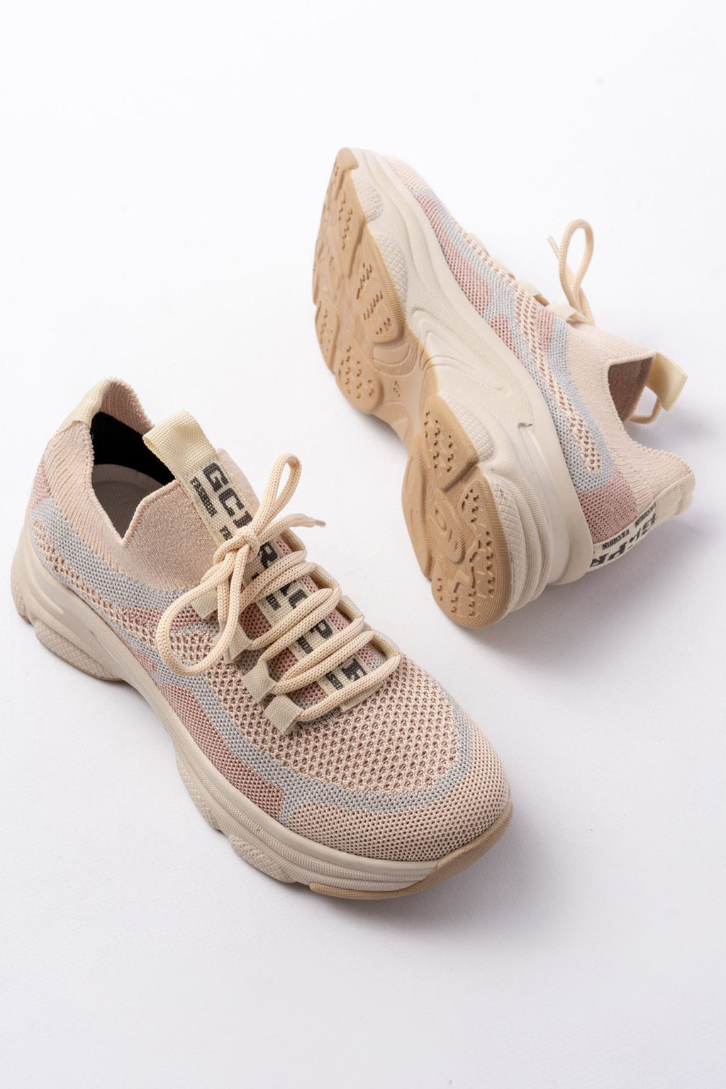 ZRİN-3001 Premium Bej Bağcıklı Fileli Günlük Sneaker