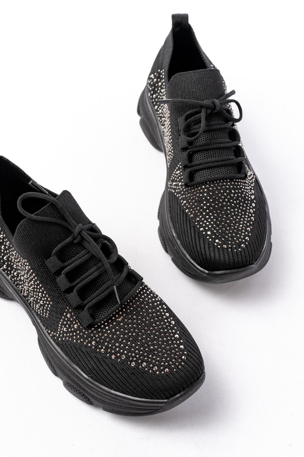 ZRİN-3002 Premium Siyah Bağcıklı Fileli Taş Aksesuarlı Günlük Sneaker