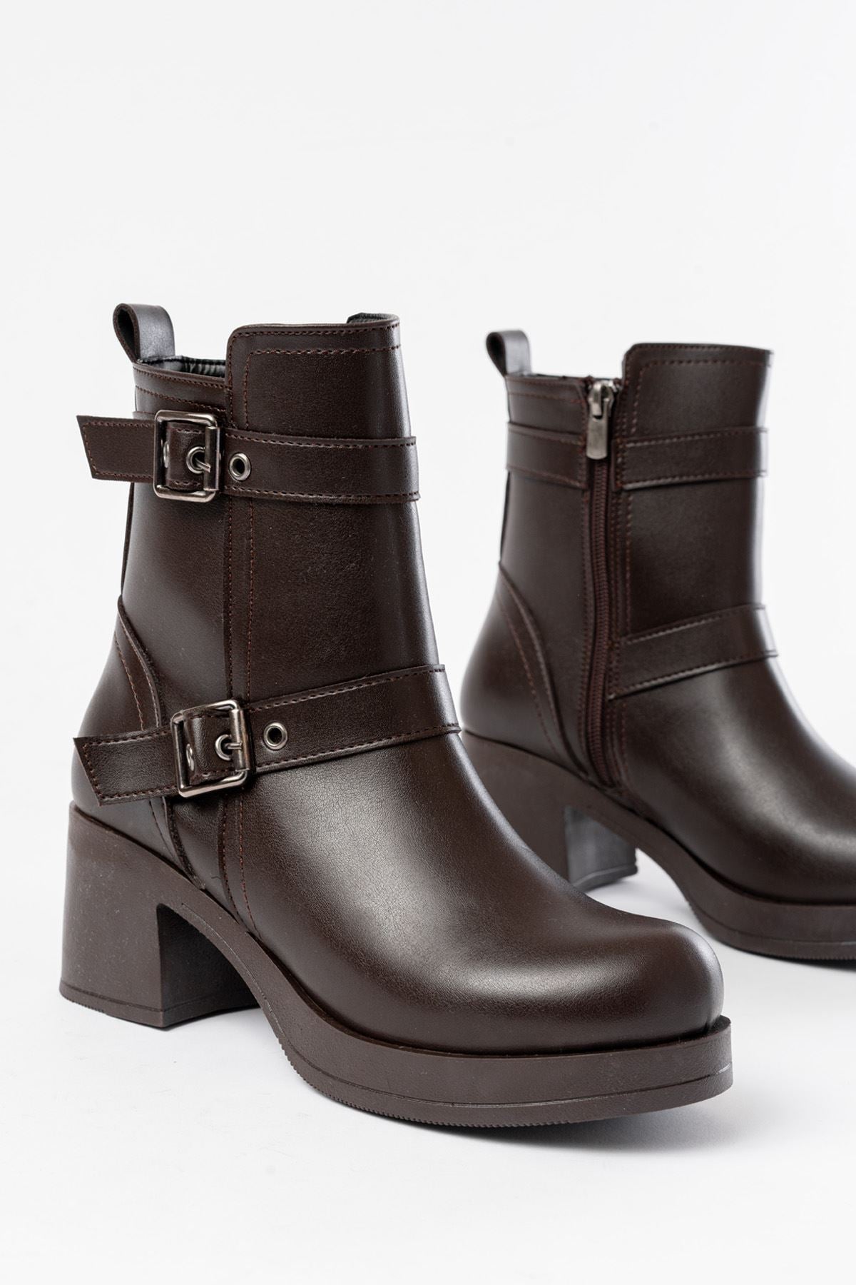 ZRİN-3027 Premium Kahverengi Topuklu Fermuarlı Günlük Kadın Bot