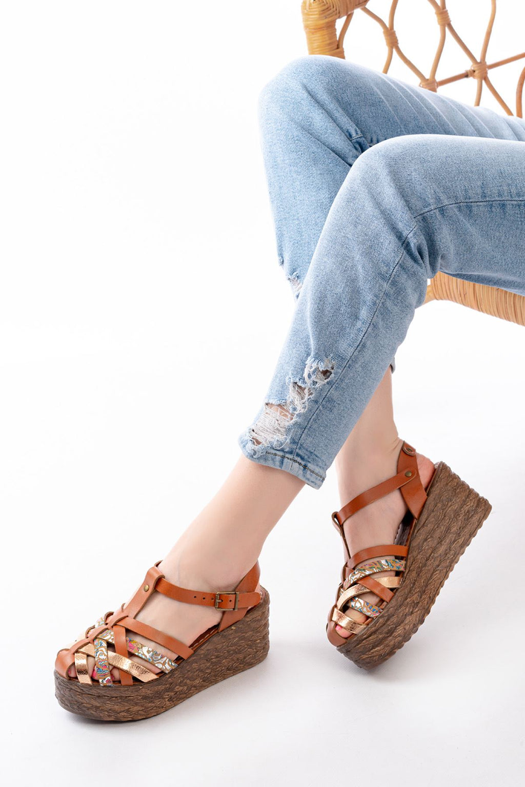 ZRİN684-02 Premium Taba Garni Ortopedik Hakiki Deri Dolgu Kadın Sandalet