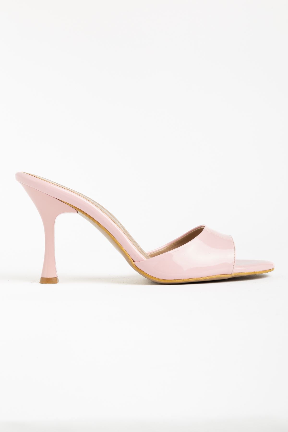 ZRİN-716 Pembe Rugan Sivri Burunlu Topuklu Terlik 9 cm
