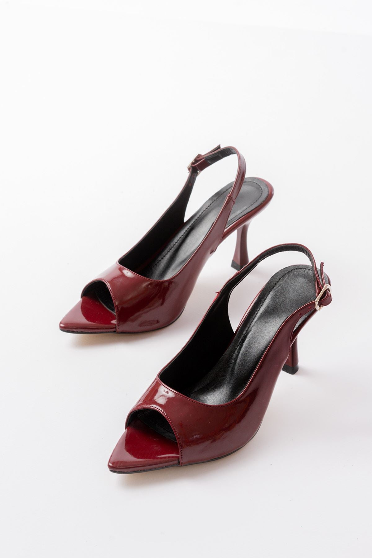 ZRİN-717 Bordo Rugan Sivri Burunlu Topuklu Kadın Sandalet 8,5 CM