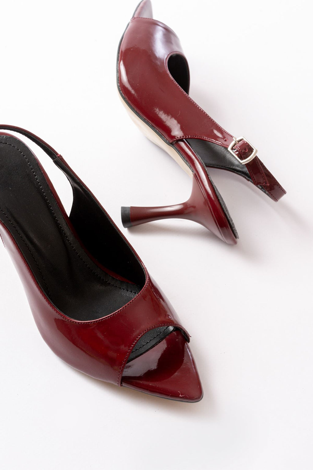 ZRİN-717 Bordo Rugan Sivri Burunlu Topuklu Kadın Sandalet 8,5 CM