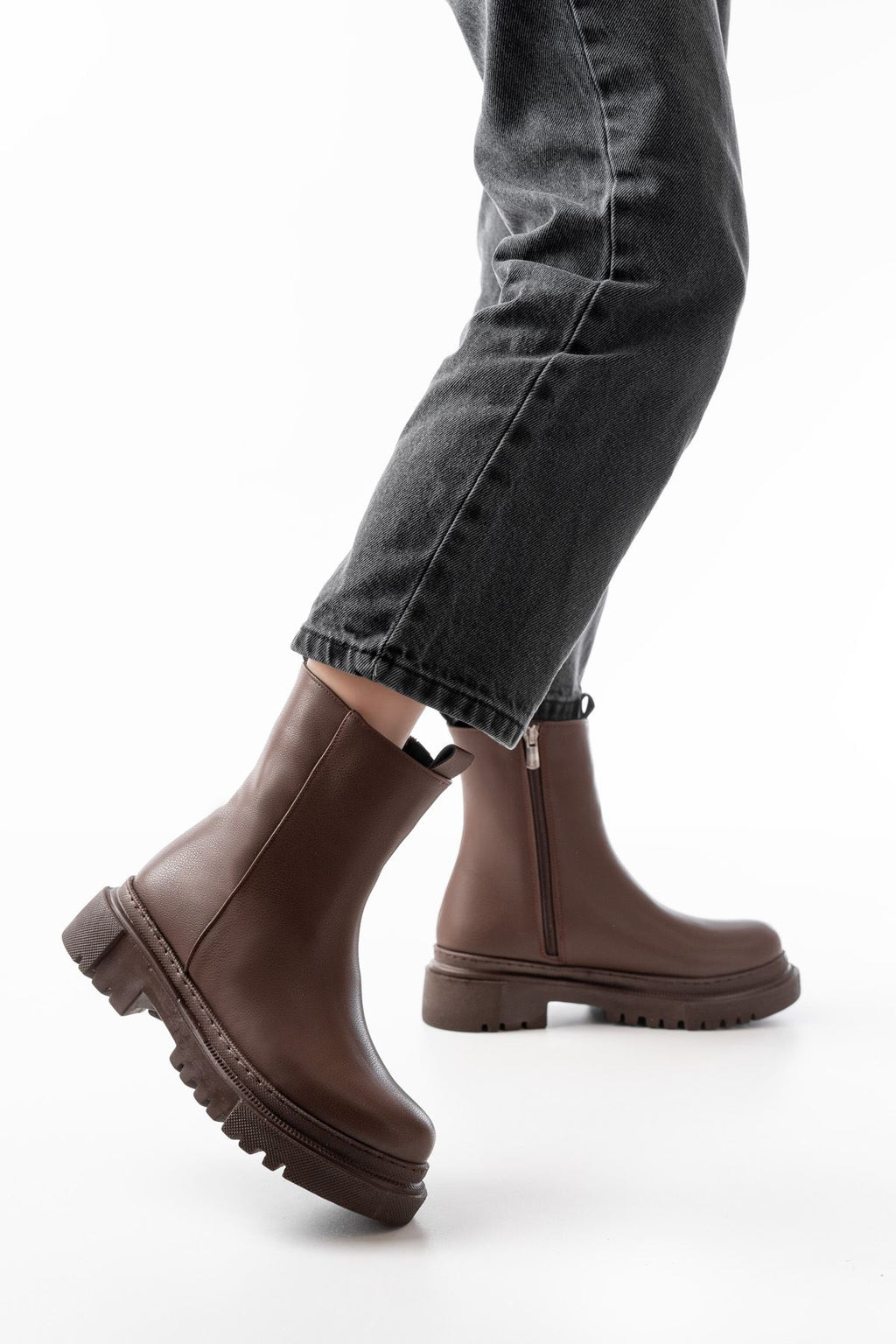 ZRİN812-2012 Premium Kahverengi Fermuarlı Günlük Kadın Bot