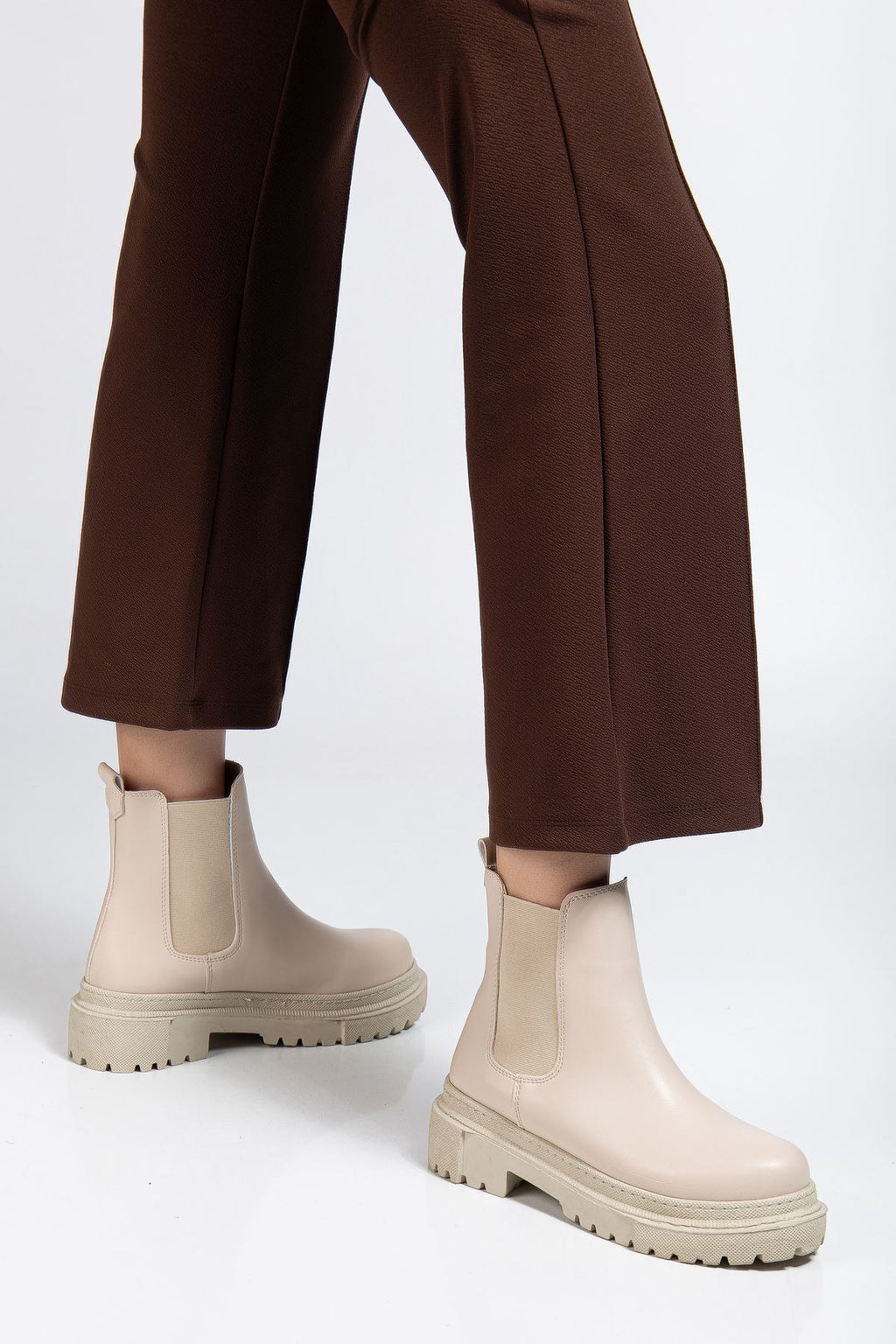 ZRİN812-2137 Premium Bej Lastikli Günlük Kadın Bot