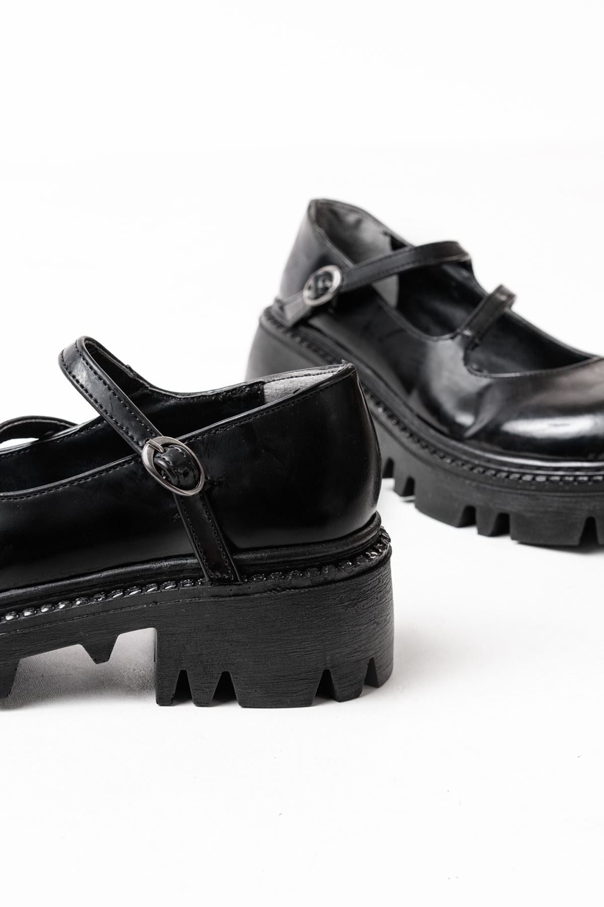 ZRİN-868-756 Premium Siyah Rugan Ortopedik Yüksek Tabanlı Loafer