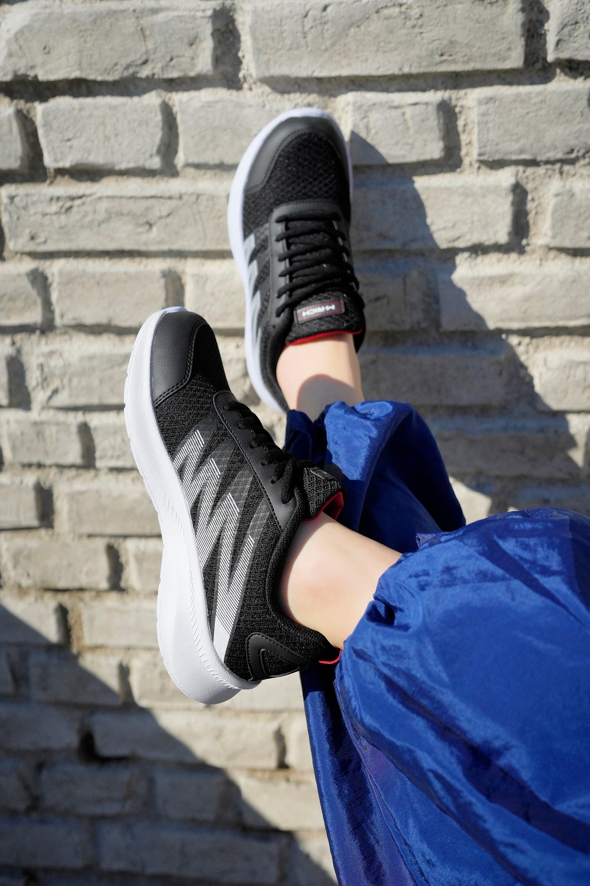 Rich003 Lace-Up Comfortable Summer Black White Unisex Sneakers