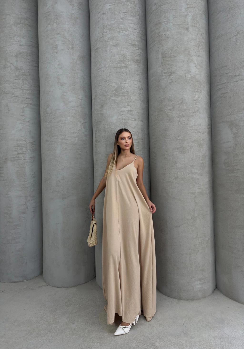 Aerobin Askılı Uzun Elbise Bej