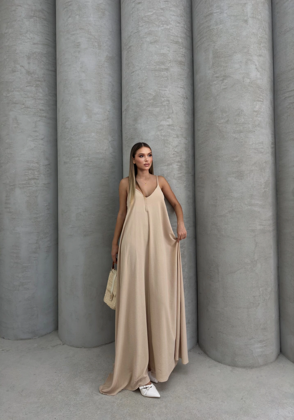 Aerobin Askılı Uzun Elbise Bej