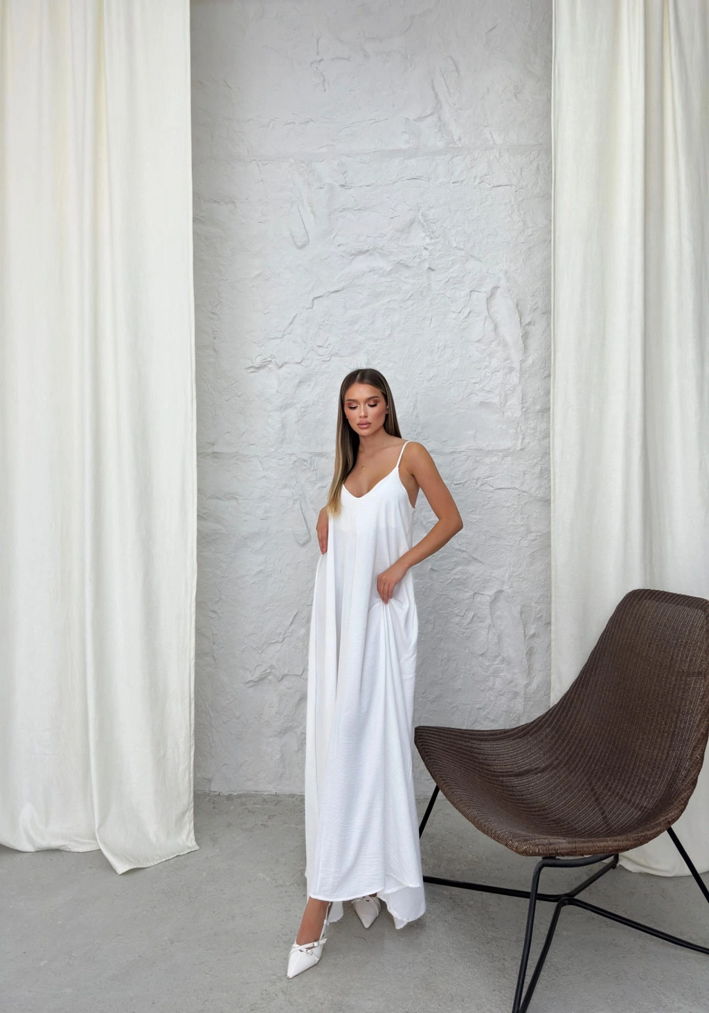 Aerobin Askılı Uzun Elbise Beyaz