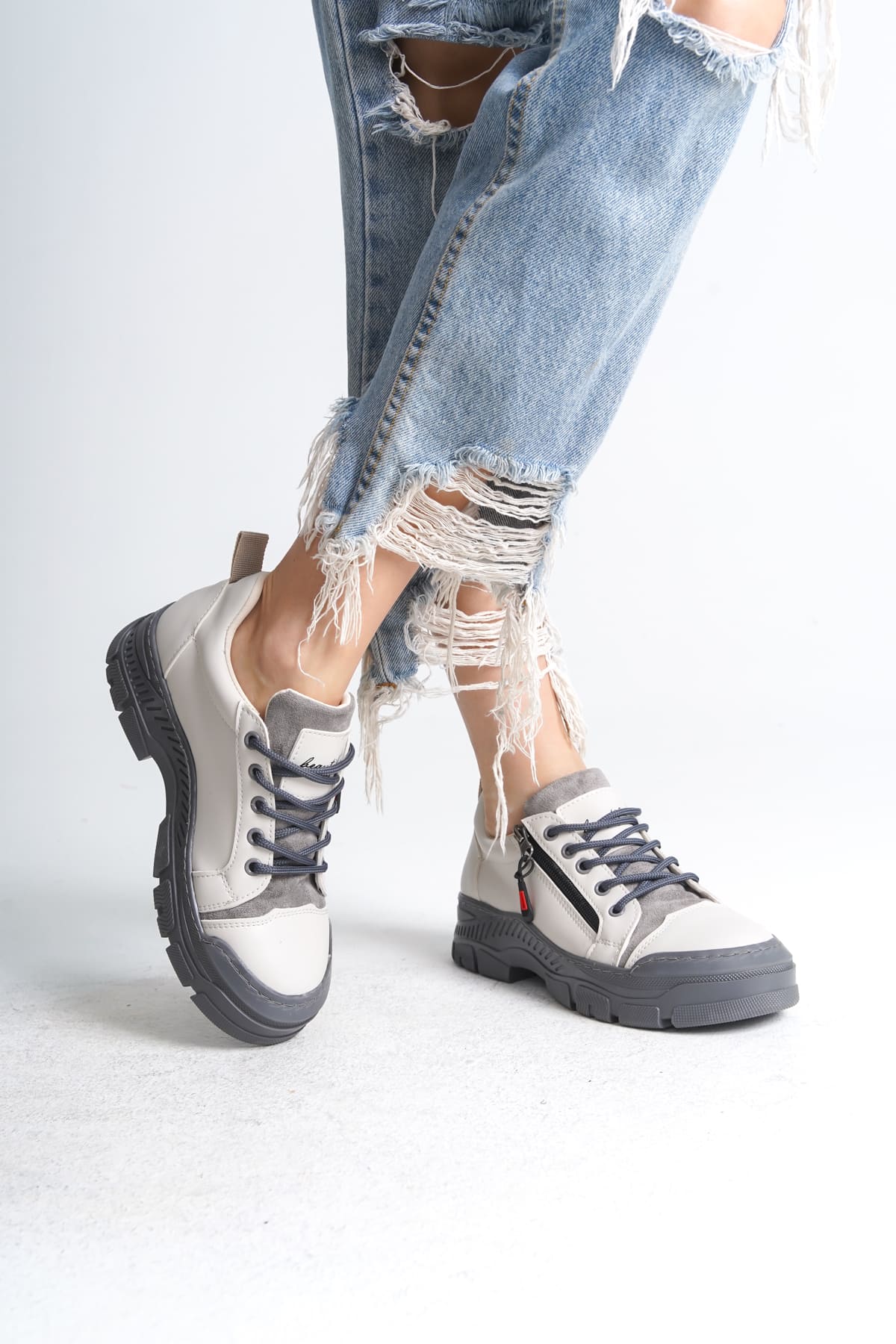 Naritha Fermuarlı & Bağcıklı Ortopedik Kadın Krem Sneaker