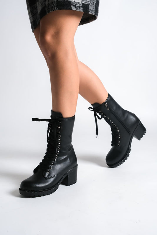 ALDİX Lace-Up Orthopedic Women's Boots - Black