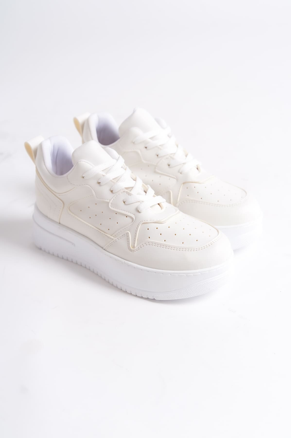 ALESSI Lace-Up Cool Women's Sneakers Off-White Sports Shoes