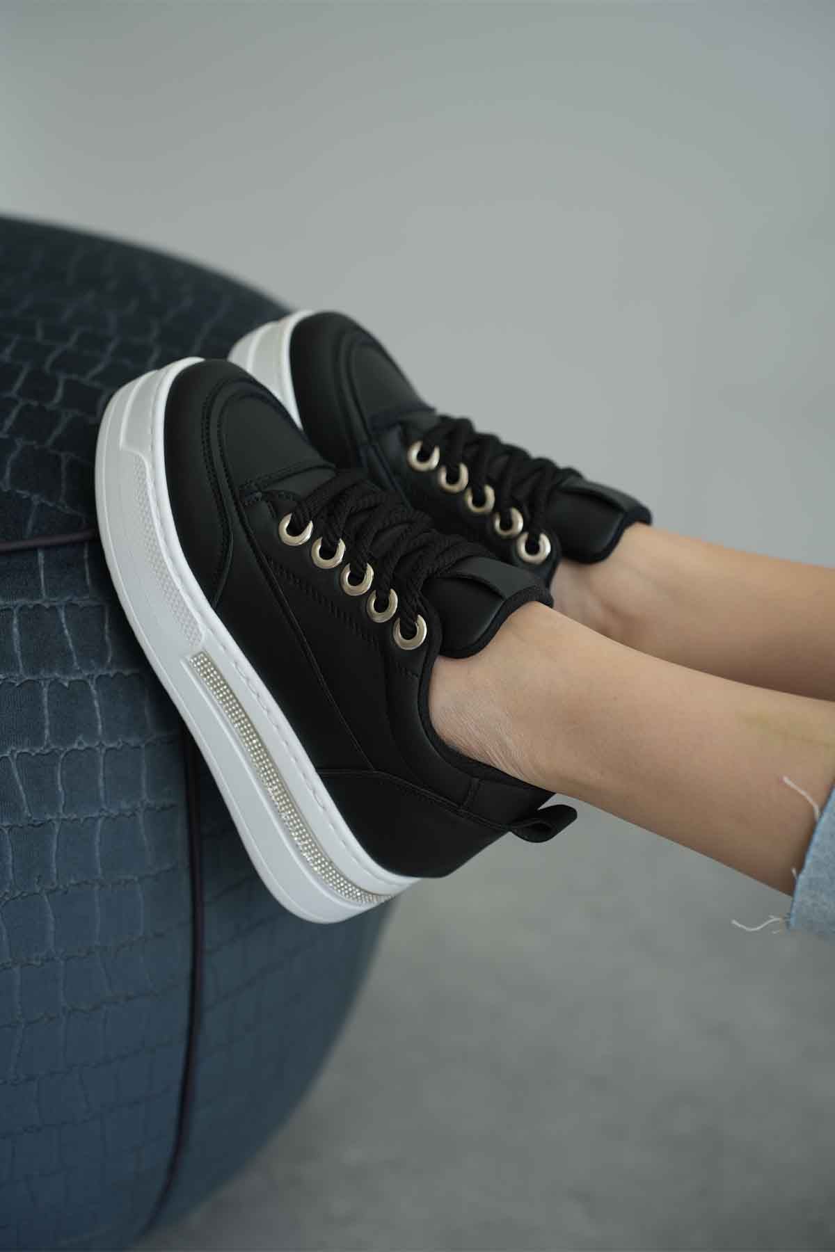 LUNORA Limited Series Black Orthopedic Women's Sneakers