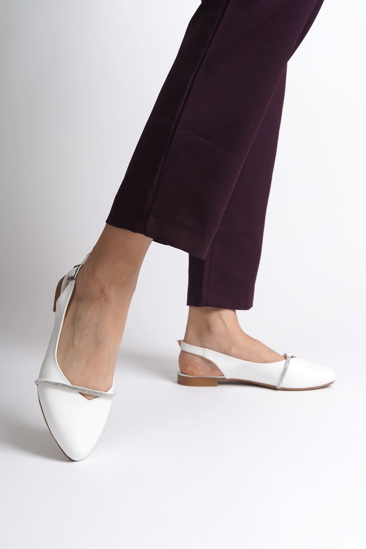 ALLISON Buckled Orthopedic Comfortable Stone Detailed Women's White Ballerinas