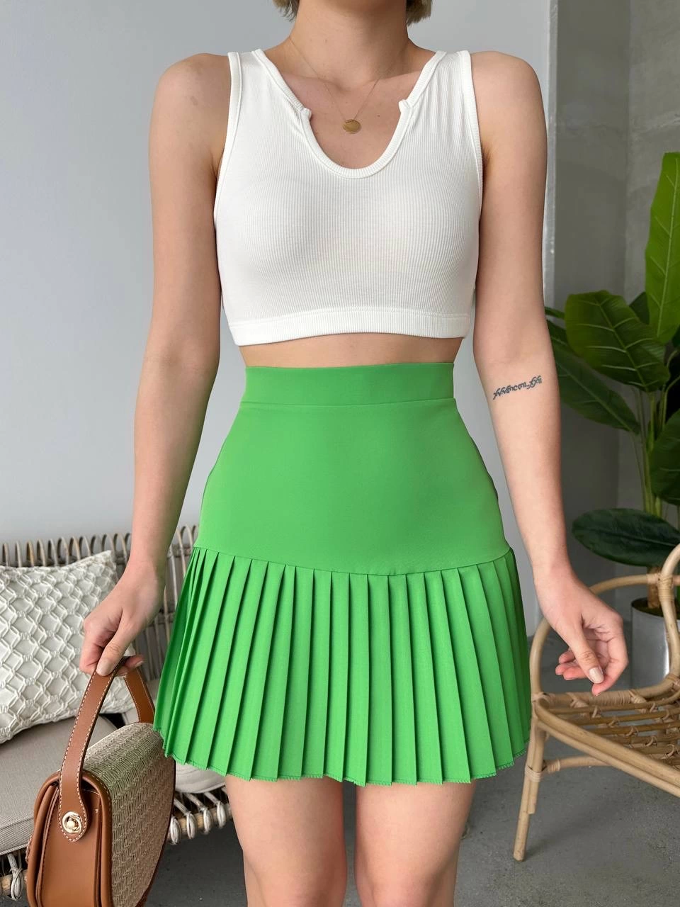 Pleated Mini Skirt Green
