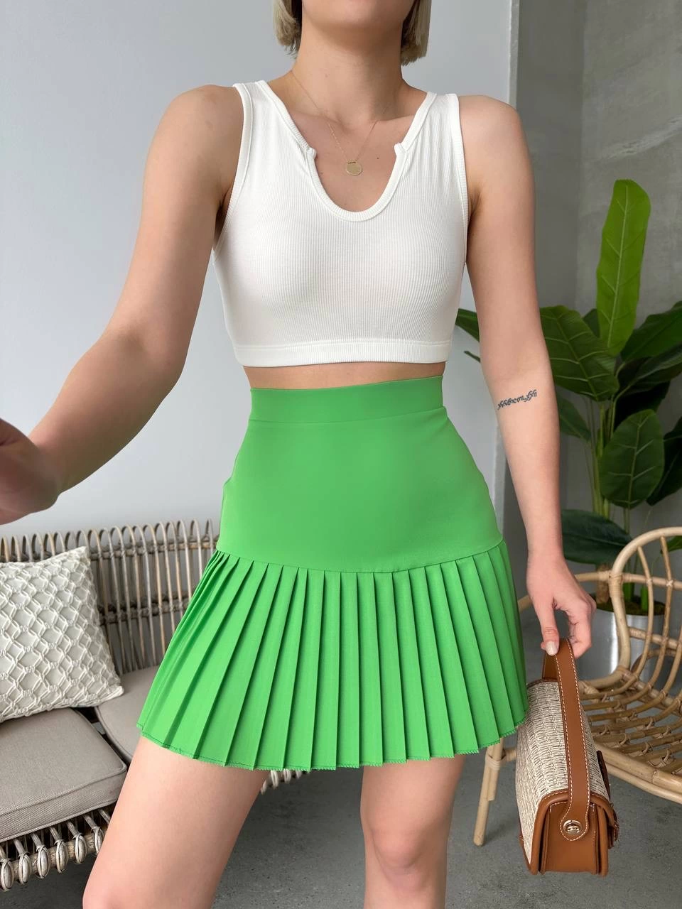 Altı Pliseli Mini Etek Yeşil