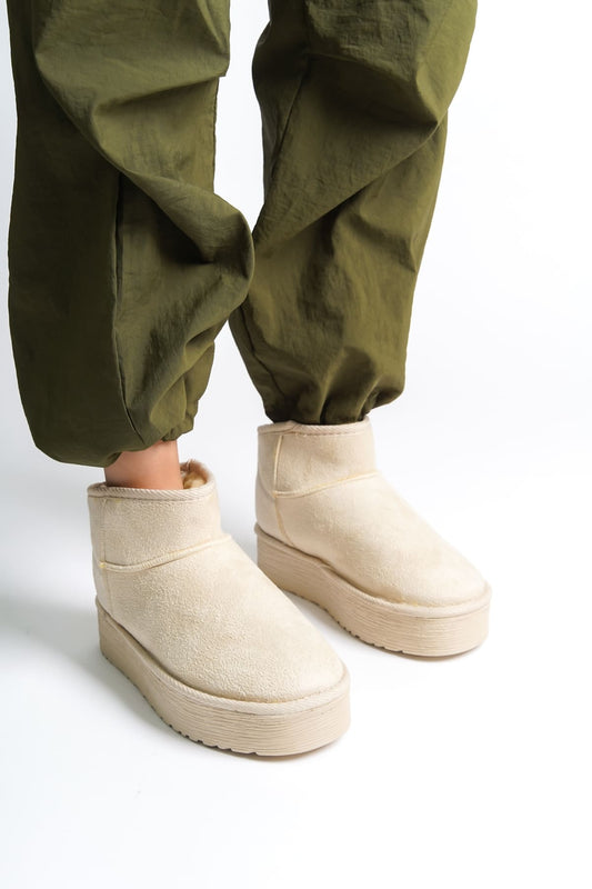 AMELIA Laceless Thick Sole Fur Lined Short Women's Boots - Suede Cream 