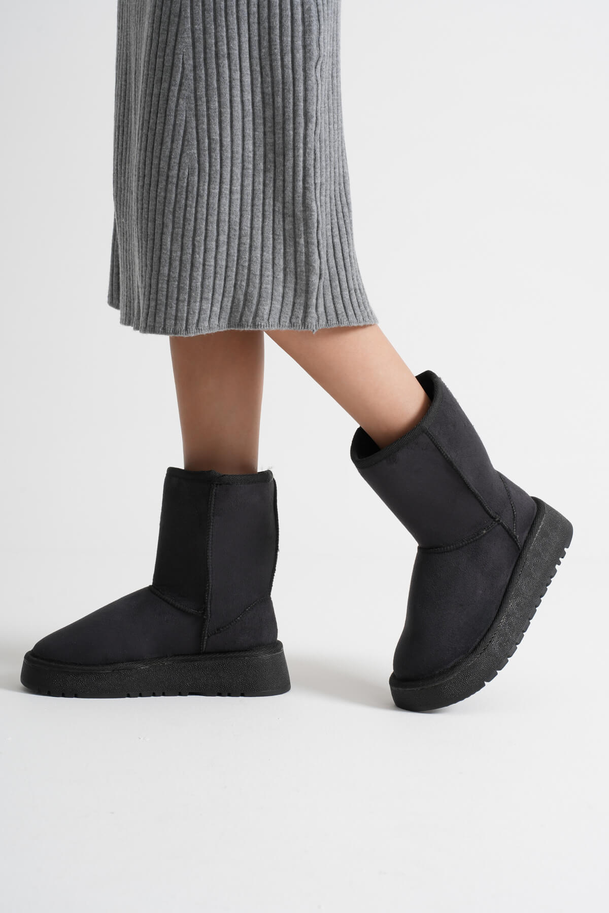 Anisa Premium Women's Black Winter Fur Long Boots