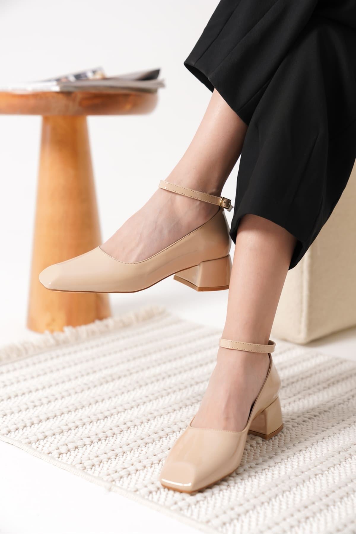 Arilla Premium Beige Patent Leather Women's High Heel Shoes