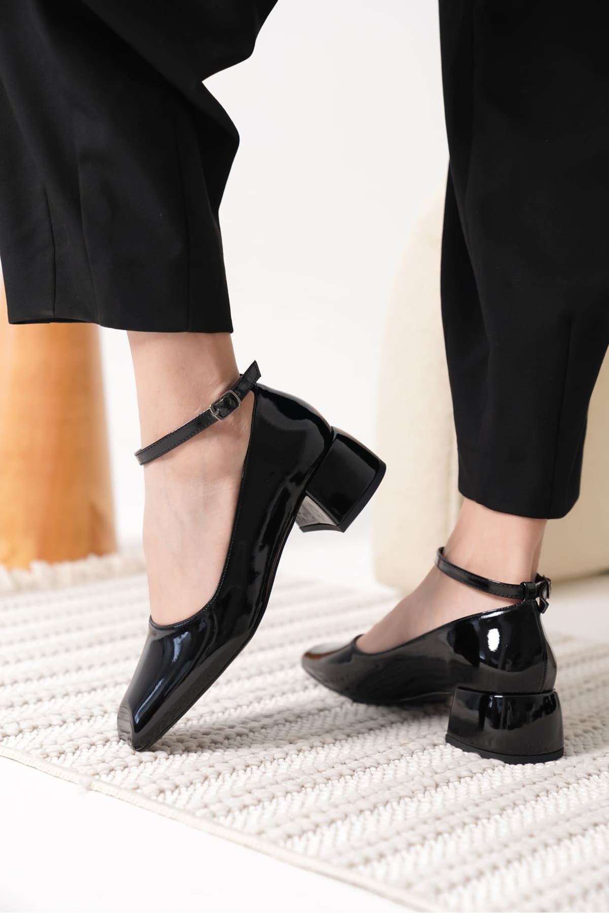 Arilla Premium Black Patent Leather Women's High Heel Shoes