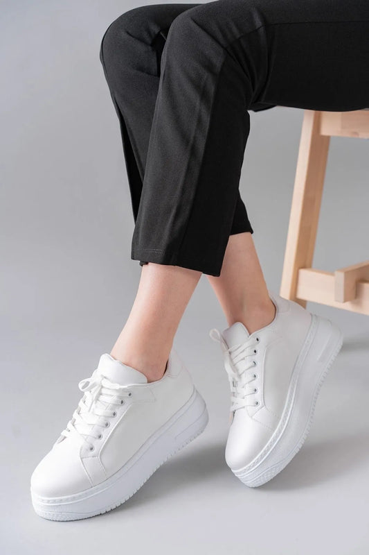 Luke White Laced Basic Women's Sports Sneaker