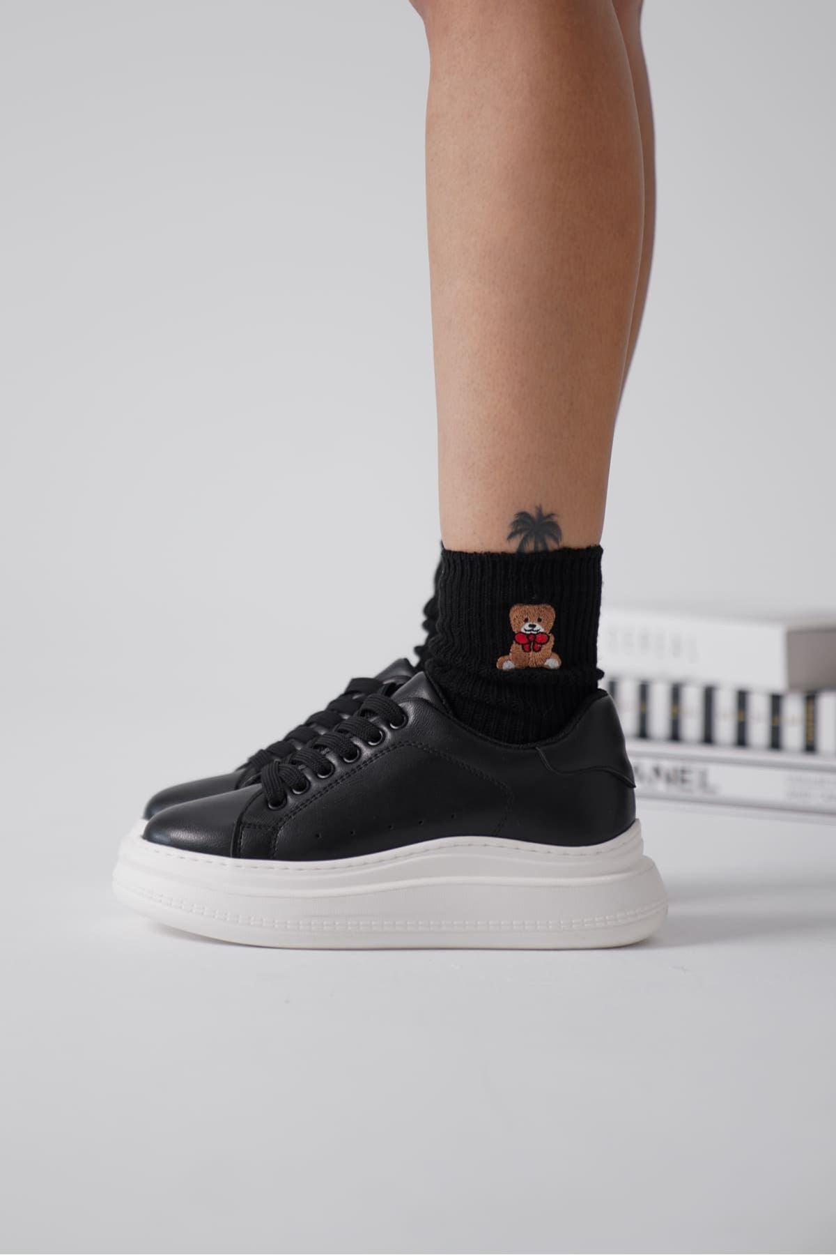 Bella Premium Black Women's Sneakers