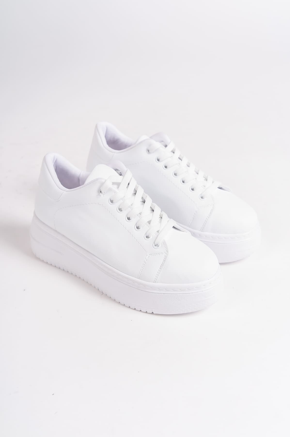 LYON Lace-Up Orthopedic Comfortable White Women's Sneakers - White
