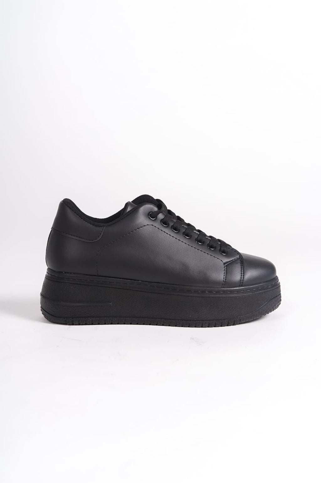 LYON Bağcıklı Ortopedik Rahat Beyaz Kadın Sneaker - Siyah