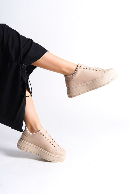 LYON Lace-Up Orthopedic Comfortable White Women's Sneakers - Ten