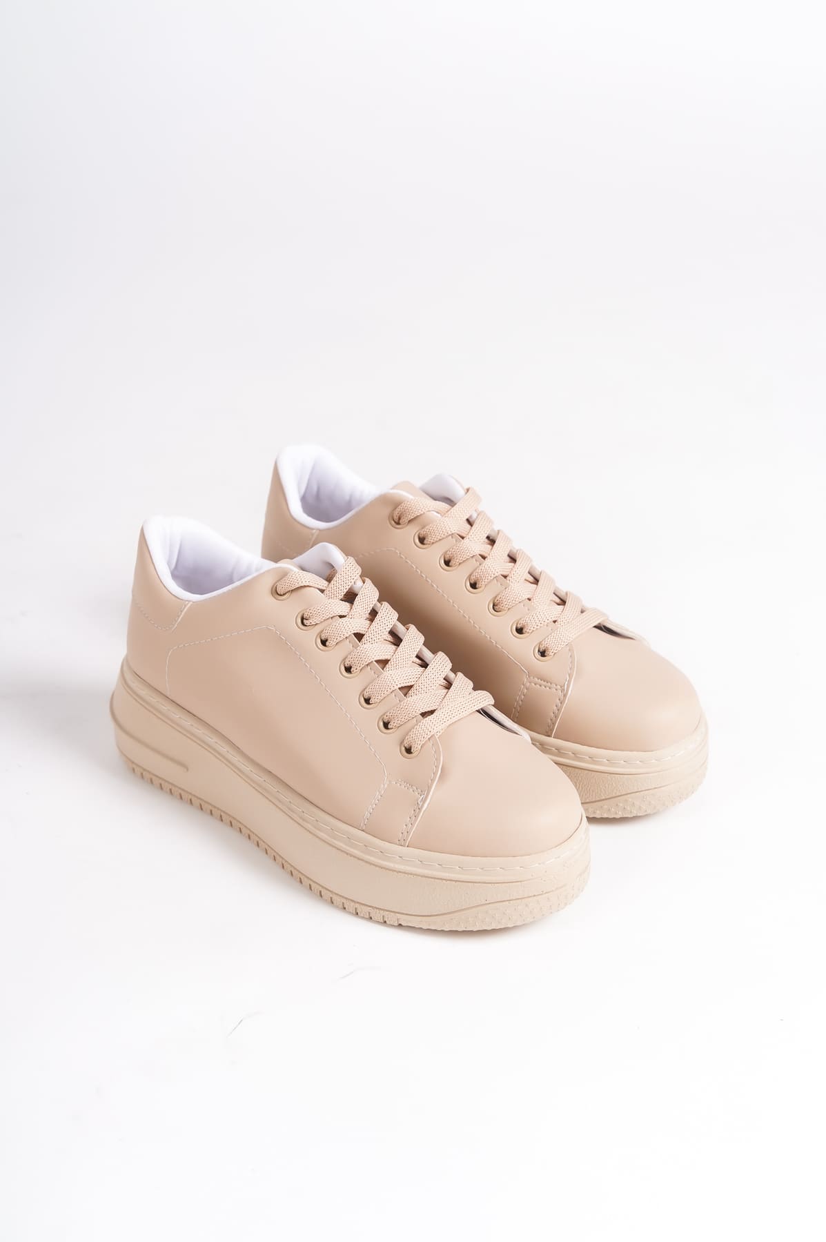 LYON Lace-Up Orthopedic Comfortable White Women's Sneakers - Ten