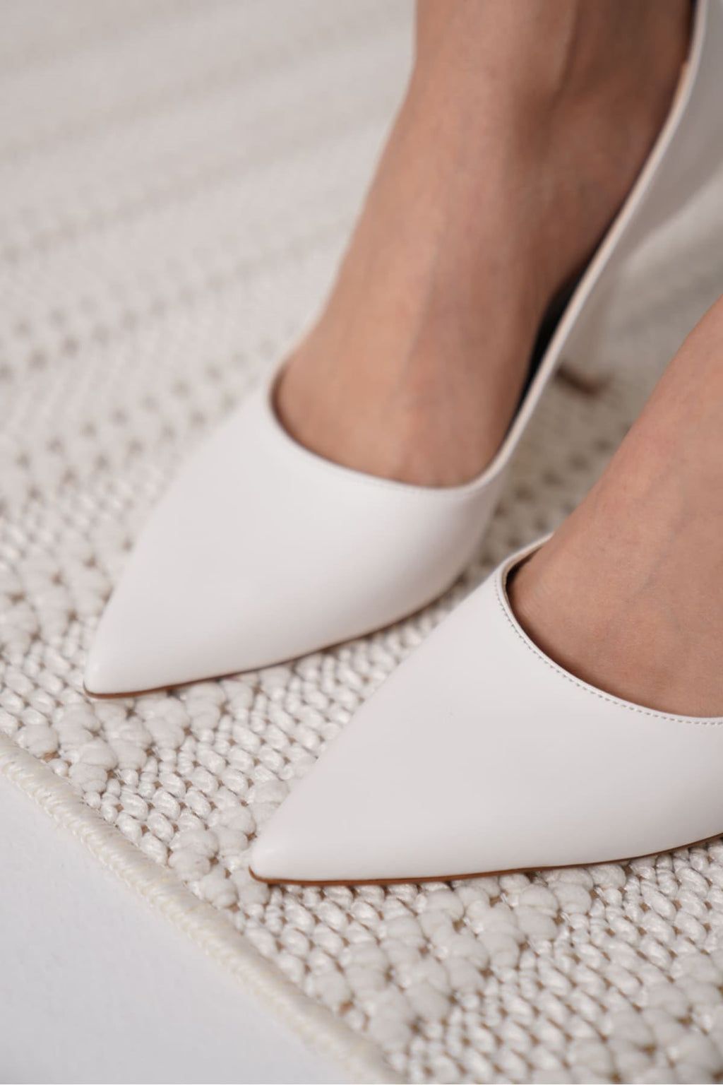 Blade Premium Mat Beyaz Kadın Stiletto
