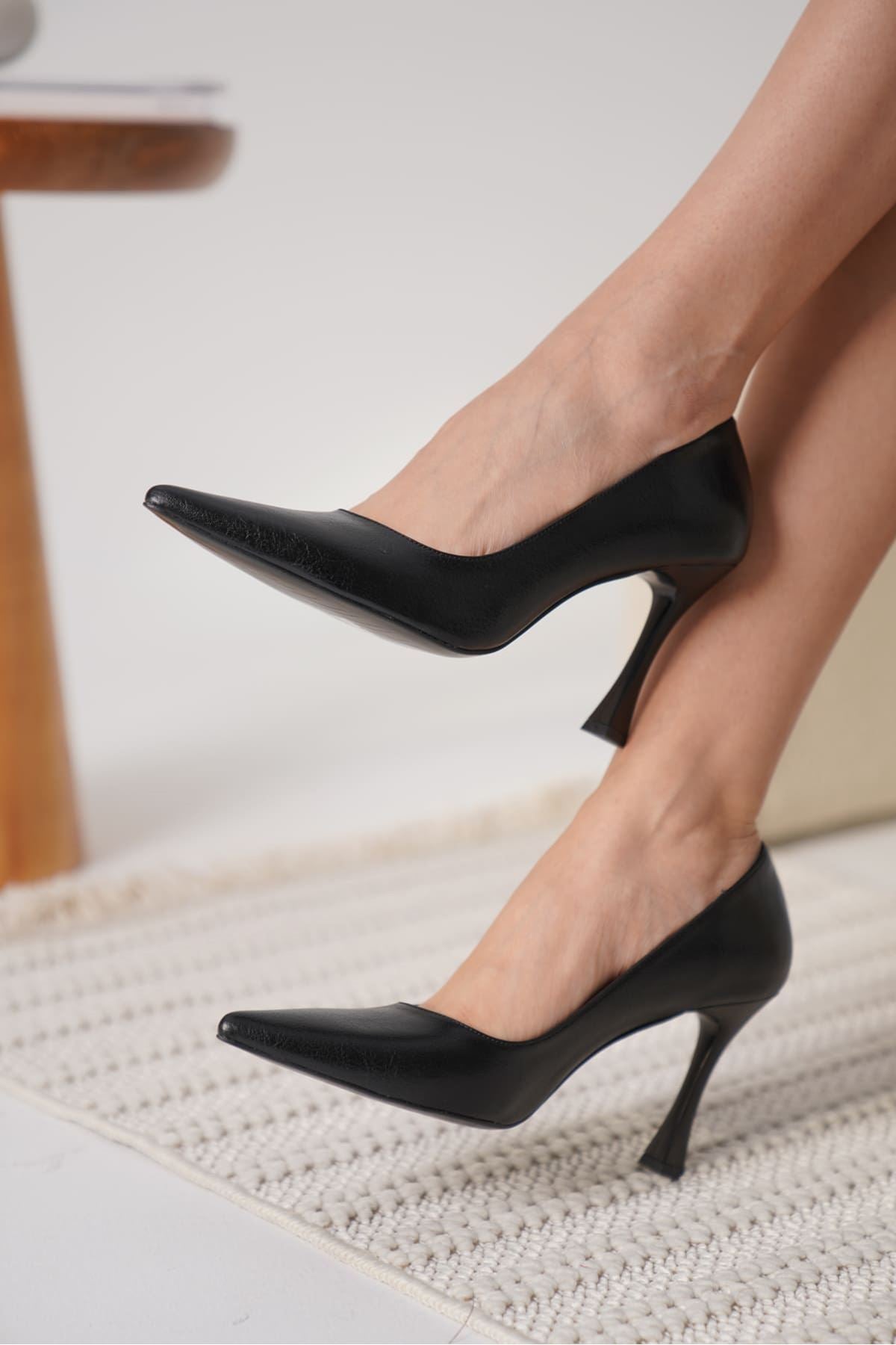 Blade Premium Black Women's Stiletto