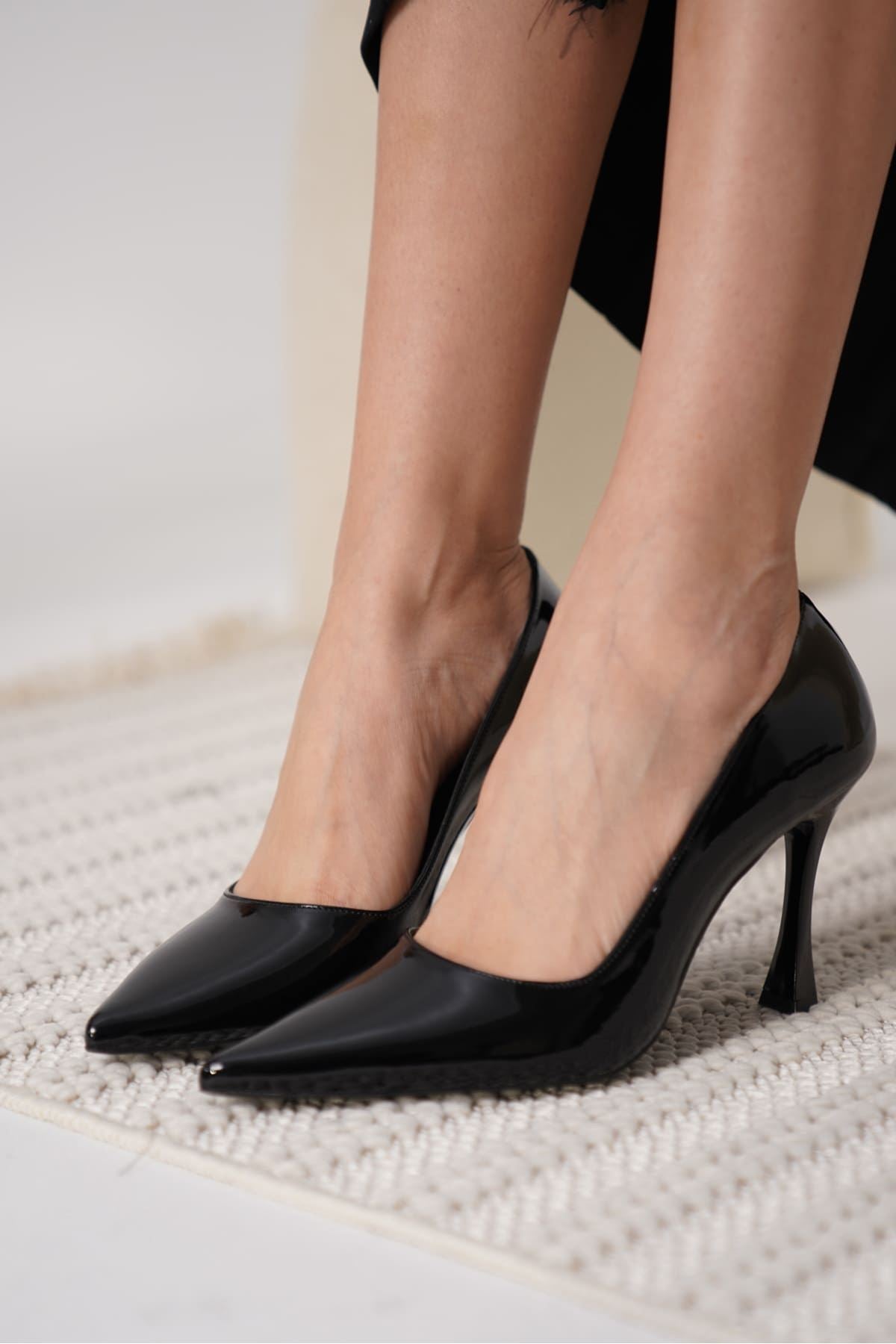 Blade Premium Siyah Rugan Kadın Stiletto