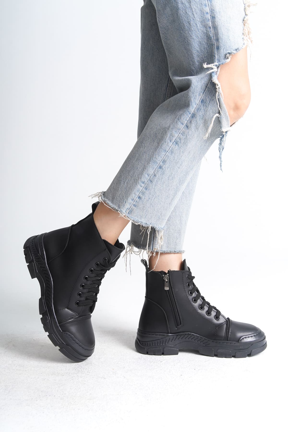 SULINA Lace-Up Zippered Orthopedic Sole Women's Boots - Black