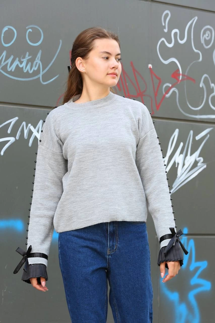 Beaded Ankle Detail Sweater Gray